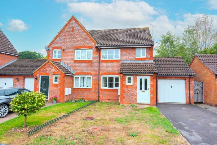 3 Bedroom Semi-Detached House To Rent In Anvil Way, Bramley, Tadley, Hampshire, RG26