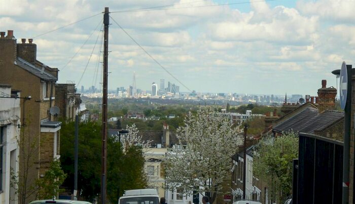 2 Bedroom Flat To Rent In Beardell Street, London, SE19