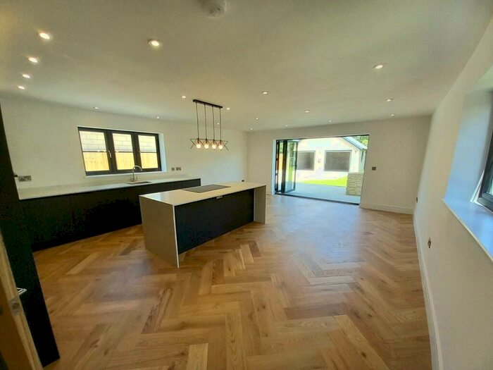 4 Bedroom Detached House For Sale In Beanacre, Melksham, SN12