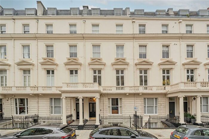 2 Bedroom Flat To Rent In Randolph Avenue, London, W9