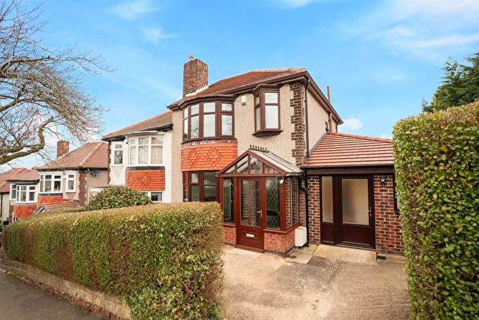 4 Bedroom Semi Detached House For Sale In Marsh Lane, Crosspool, S10