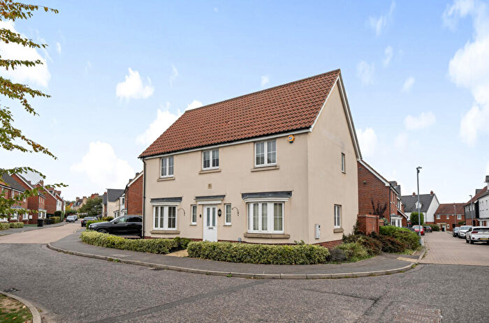 4 Bedroom Detached House For Sale In Perry Road, Flitch Green, Dunmow, Essex, CM6