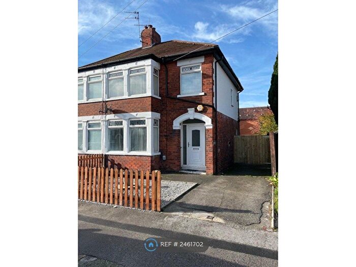 3 Bedroom Semi-Detached House To Rent In Spring Gardens, Anlaby Common, Hull, HU4