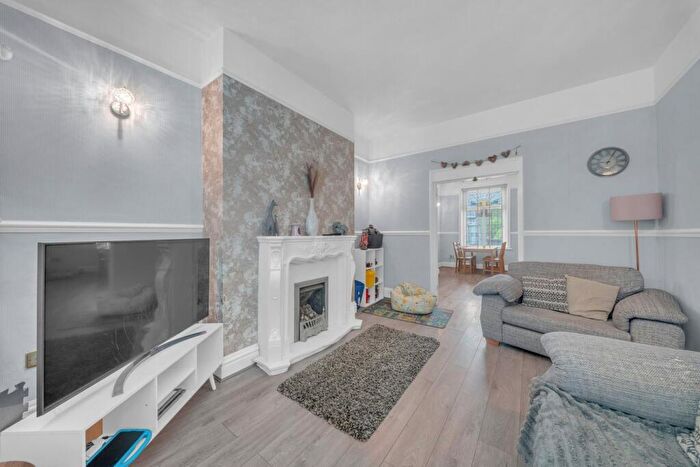 3 Bedroom Terraced House For Sale In Montague Road, Burnley, BB11