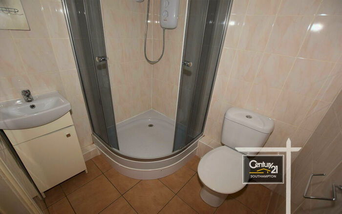 1 Bedroom Flat To Rent In |Ref: |, Hanover Court, Southampton, SO14