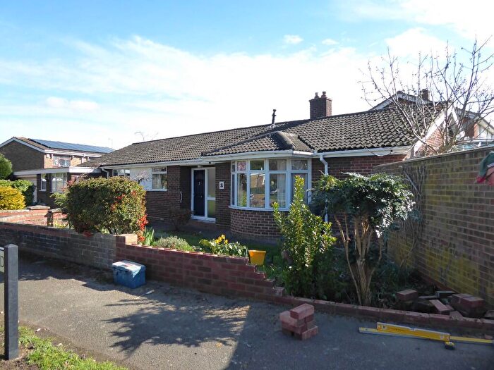 4 Bedroom Detached House To Rent In Tweedsmuir Road, Bedford, Bedfordshire, MK41