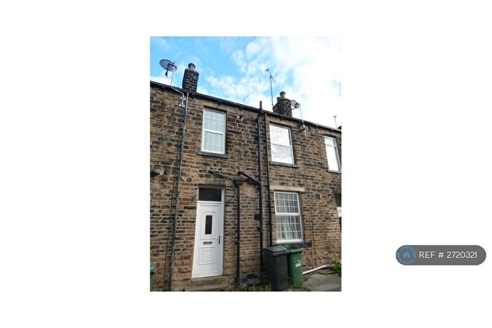 1 Bedroom Terraced House To Rent In Paradise Grove, Horsforth, Leeds, LS18