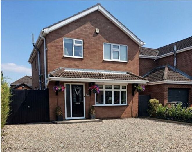 3 Bedroom Detached House For Sale In Picksley Crescent, Holton Le Clay, DN36