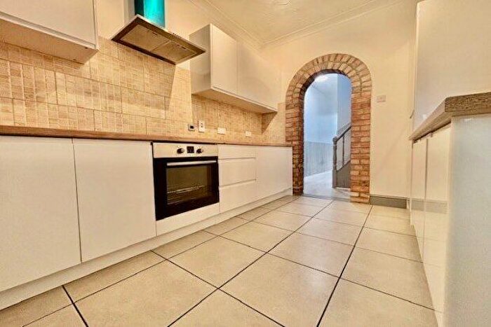 3 Bedroom Property To Rent In Newcome Road, Portsmouth, PO1