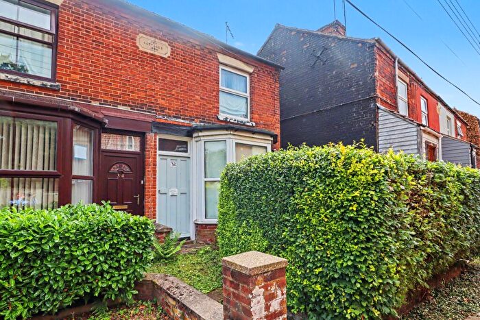 3 Bedroom Semi-Detached House For Sale In Fakenham, Norfolk, NR21