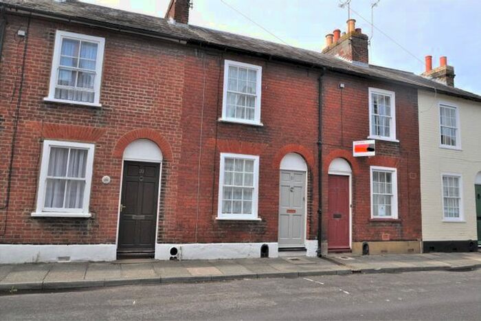 2 Bedroom Terraced House To Rent In Cross Street, Canterbury, CT2