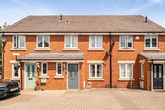 3 Bedroom Terraced House To Rent In Fox Hedge Way, Sharnbrook, Bedford, MK44
