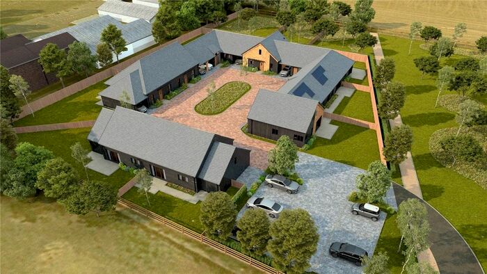 2 Bedroom Bungalow For Sale In School Lane, Lower Halstow, Sittingbourne, Kent, ME9