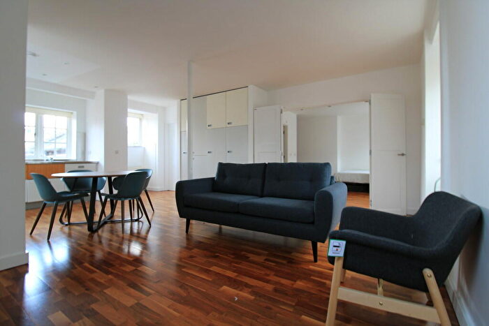 1 Bedroom Flat To Rent In Chart Street, London, N1