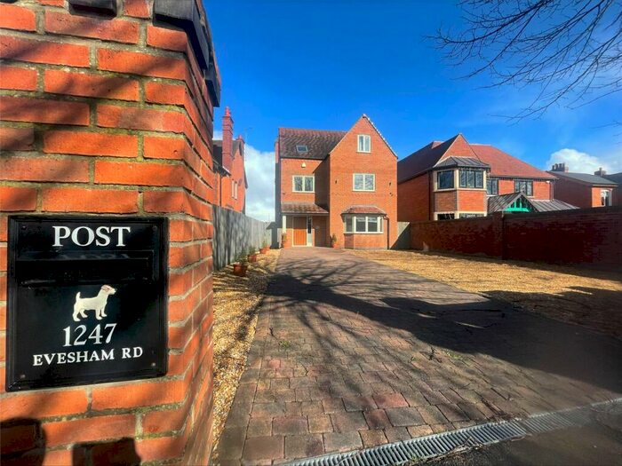 5 Bedroom Detached House To Rent In Evesham Road, Astwood Bank, Redditch, Worcestershire, B96