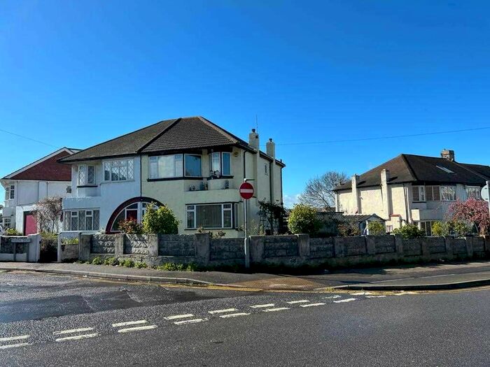 3 Bedroom Semi-Detached House To Rent In London Road, Northfleet, Gravesend, DA11