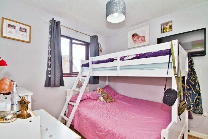 3 Bedroom Semi-Detached House For Sale In Westminster, Yeovil, BA21