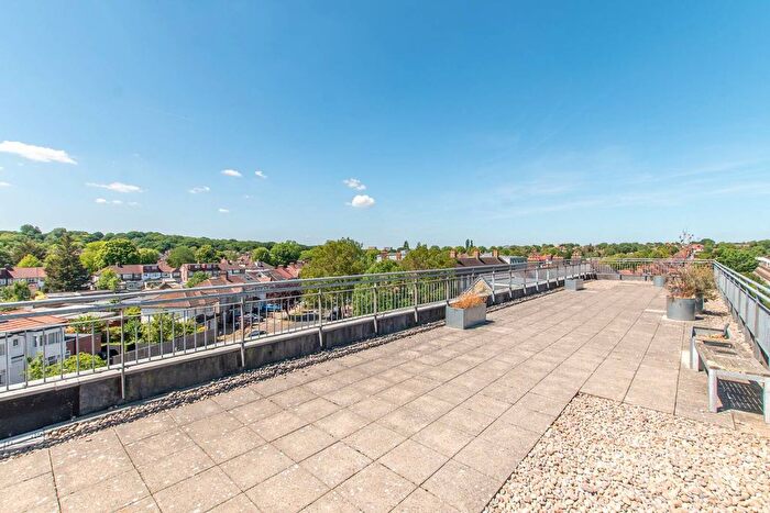 1 Bedroom Flat To Rent In Sudbury Heights Avenue, Sudbury, Greenford, UB6