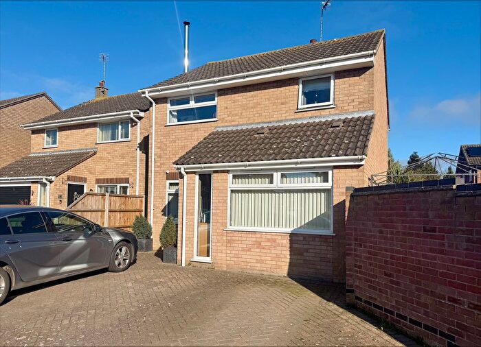 4 Bedroom Detached House For Sale In Barleycroft, Hemsby, NR29