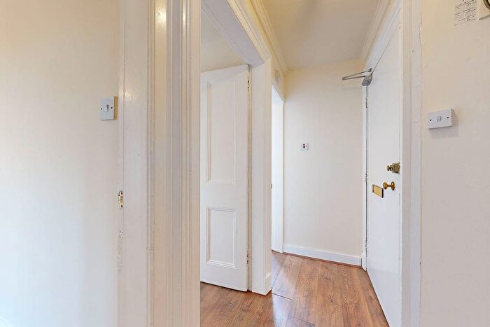 1 Bedroom Flat For Sale In Perth Street, Blairgowrie, PH10