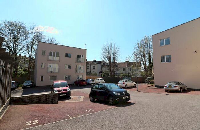 1 Bedroom Flat To Rent In Yalland Close, Fishponds, BS16