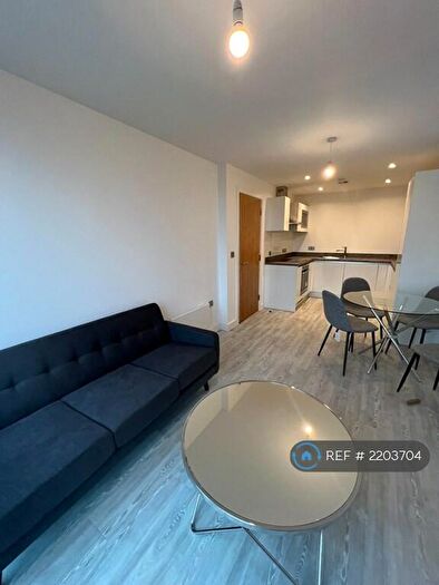1 Bedroom Flat To Rent In Craven Street, Manchester, M5