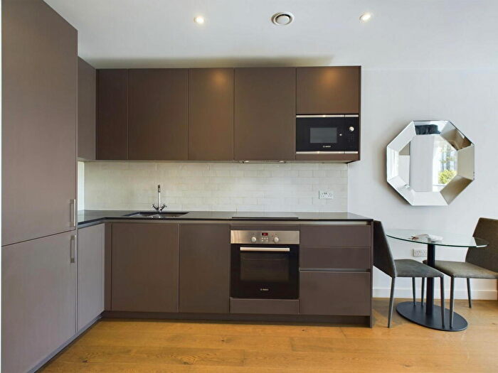 Studio To Rent In Elephant Park, London, SE17