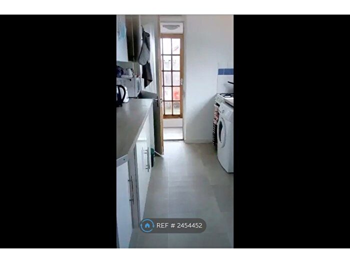 5 Bedroom Semi-Detached House To Rent In Sunnyside Road, Aberdeen, AB24