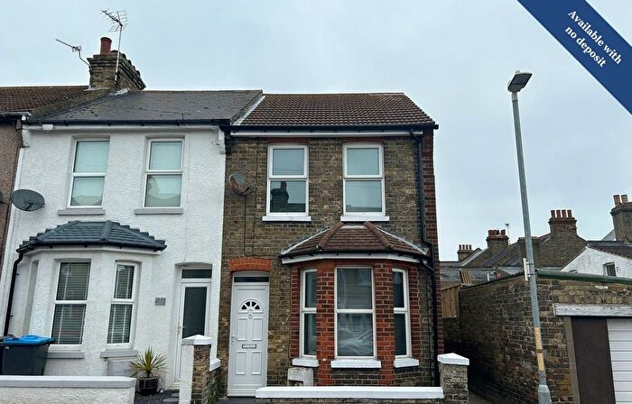 1 Bedroom Property To Rent In Studio, St Davids Road, Ramsgate, Kent, CT11