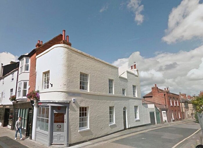 1 Bedroom Maisonette For Sale In St. Johns Place, Canterbury, Kent, CT1