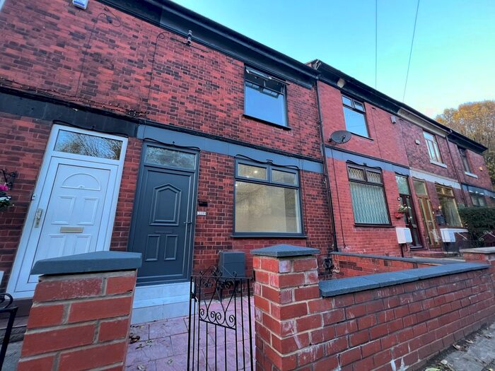 3 Bedroom Terraced House To Rent In Chapel Lane, Manchester, M9