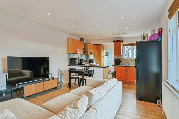 2 Bedroom Bungalow For Sale In Lincoln Road, Poole, Dorset, BH12