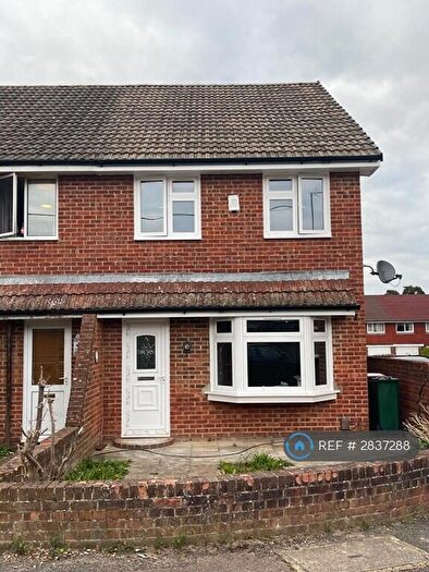 3 Bedroom Semi Detached House To Rent In Alpha Road, Crawley, RH11