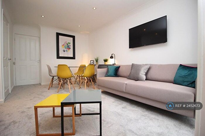 2 Bedroom End Of Terrace House To Rent In St. Pauls Road, Cheltenham, GL50