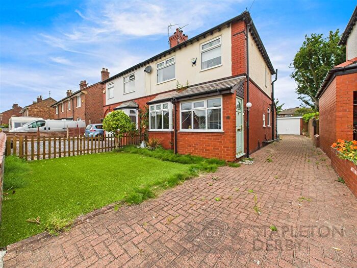 3 Bedroom Semi-Detached House For Sale In Old Lane, Rainford, St. Helens, WA11