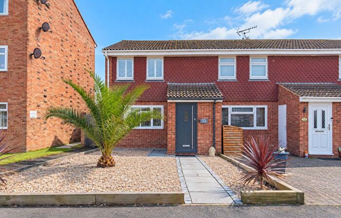 2 Bedroom End Of Terrace House For Sale In Copperhurst Walk, Margate, CT9