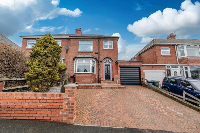3 Bedroom Semi Detached House For Sale In The Roman Way, West Denton, Newcastle Upon Tyne, NE5