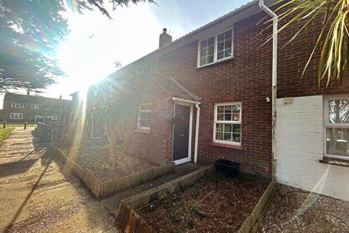 3 Bedroom Property To Rent In Rype Close, Romney Marsh, TN29