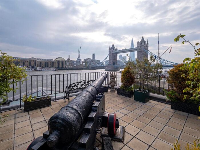 4 Bedroom Detached House For Sale In St Katharine By The Tower, London, E1W