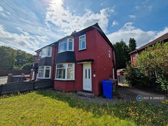 3 Bedroom Semi-Detached House To Rent In Barclays Avenue, Salford, M6