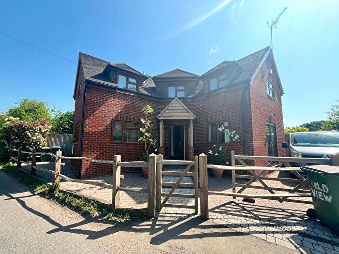 2 Bedroom Detached House To Rent In Coolham Road, Brooksgreen, RH13