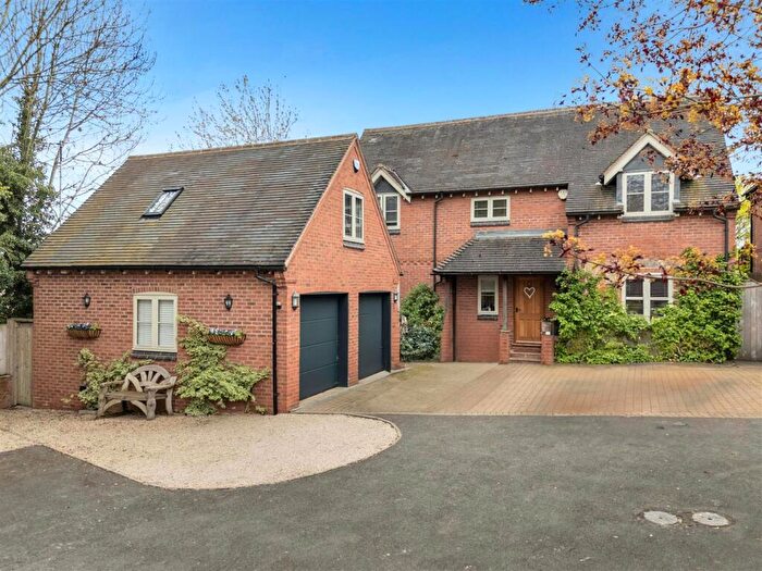 4 Bedroom Detached House For Sale In The Lime Kilns, Breedon-On-The-Hill, DE73