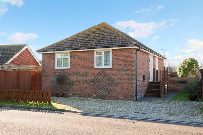2 Bedroom Detached Bungalow To Rent In Park Crescent, Selsey, Chichester, PO20