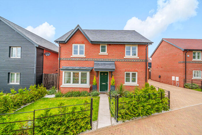 4 Bedroom Detached House For Sale In Flowercrofts, Rotherfield Greys, Henley-on-Thames, Oxfordshire, RG9