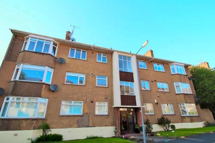 2 Bedroom Flat To Rent In Weymouth Court, Kelvindale, Glasgow, G12
