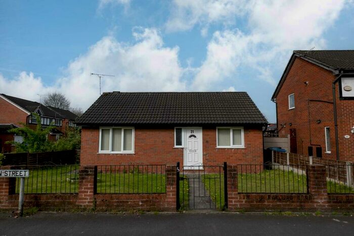 2 Bedroom Bungalow To Rent In Grecian Street, M7