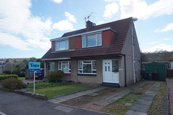 3 Bedroom Semi-Detached House For Sale In St. James's Gardens, Penicuik, EH26