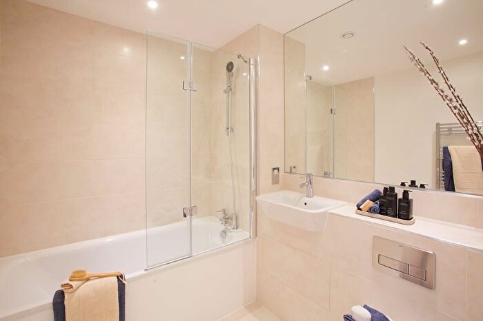 2 Bedroom Flat To Rent In Carver House, Alpini Road, NW9