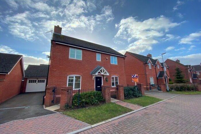 3 Bedroom Property To Rent In Alamein Way, Lichfield, WS14