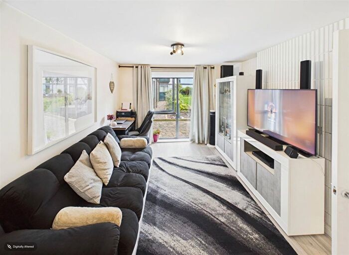 1 Bedroom Flat For Sale In Needleman Close, London, NW9